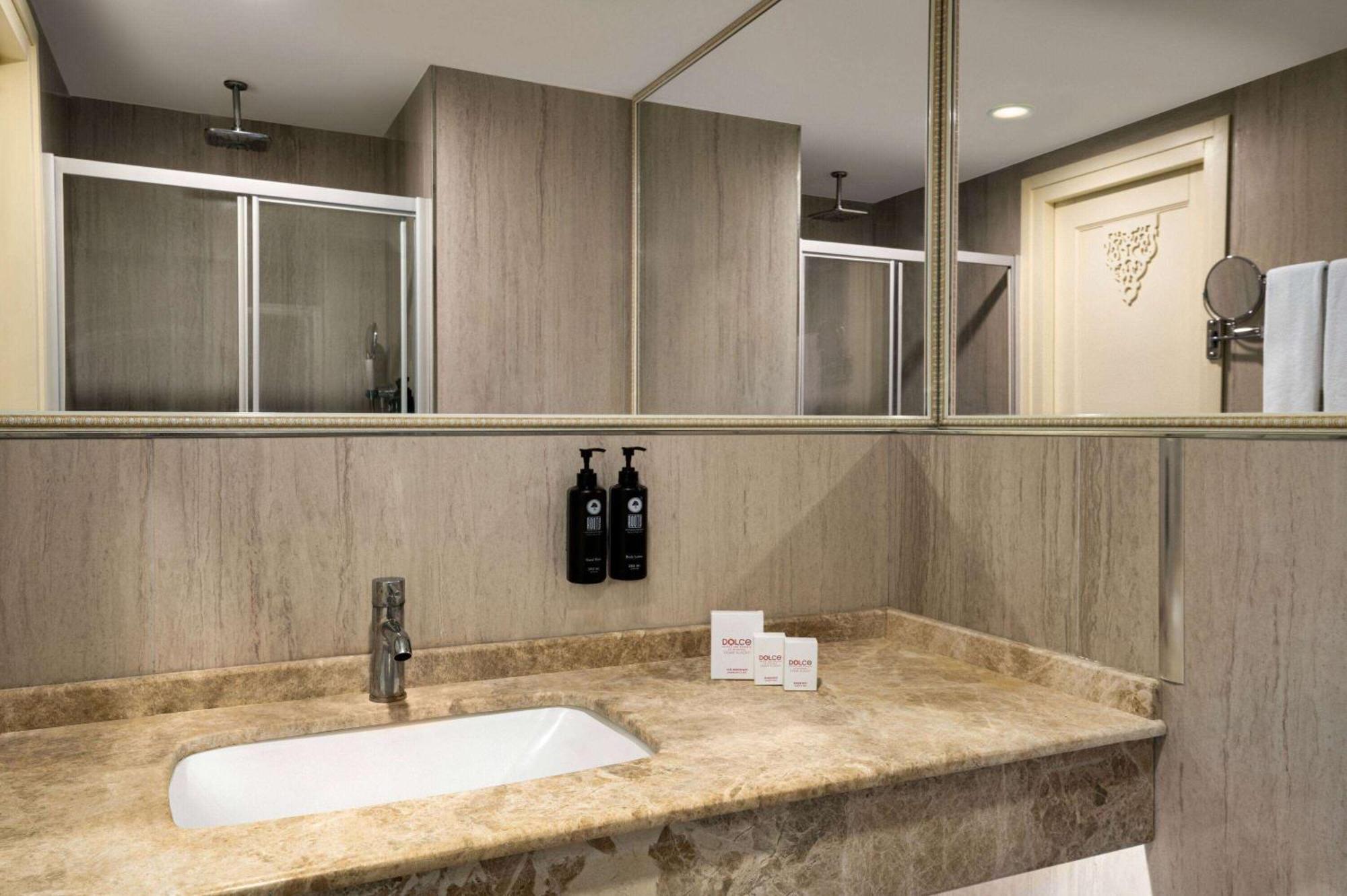 Dolce By Wyndham Cesme Alaçatı Eksteriør billede