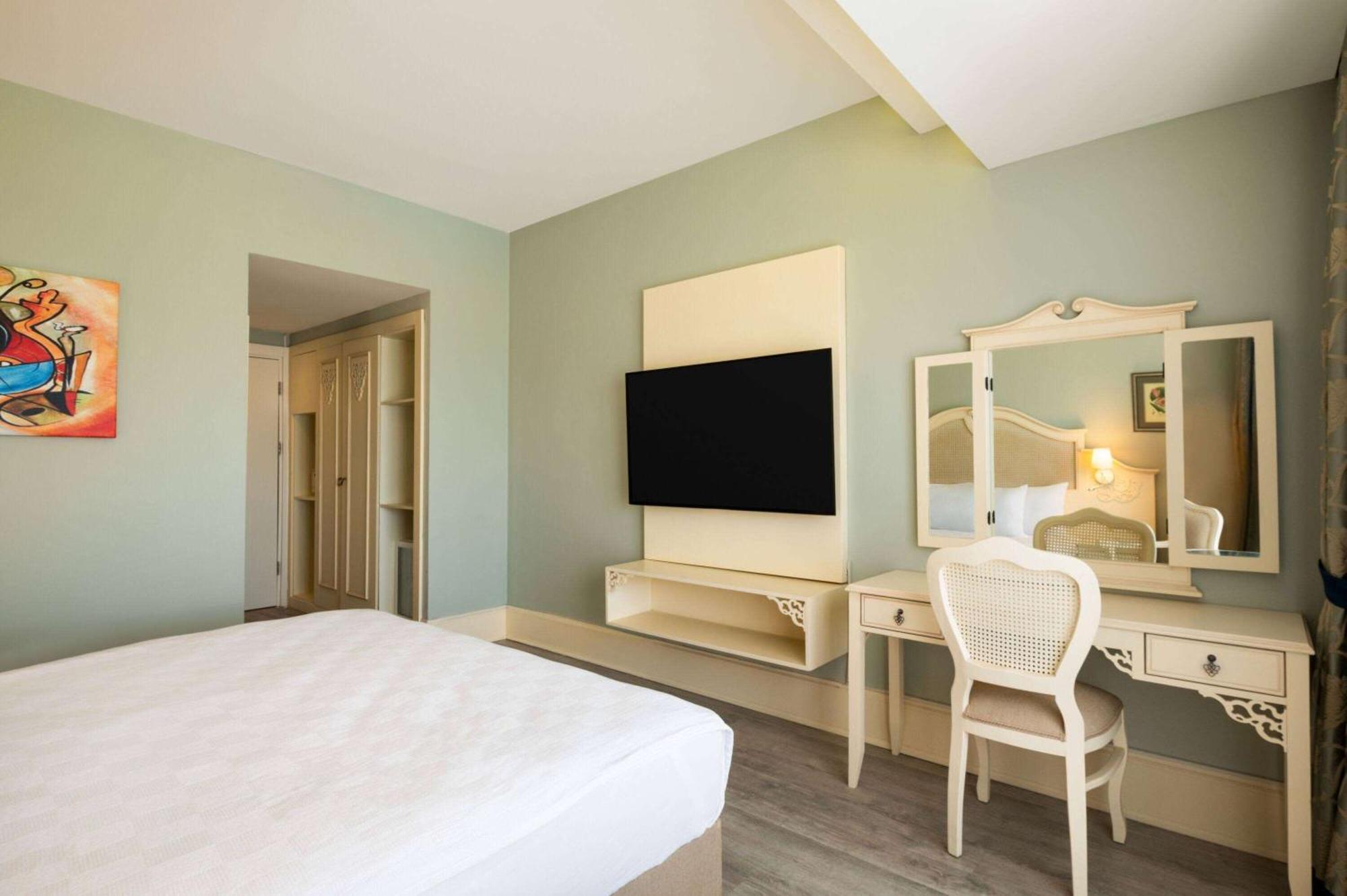Dolce By Wyndham Cesme Alaçatı Eksteriør billede