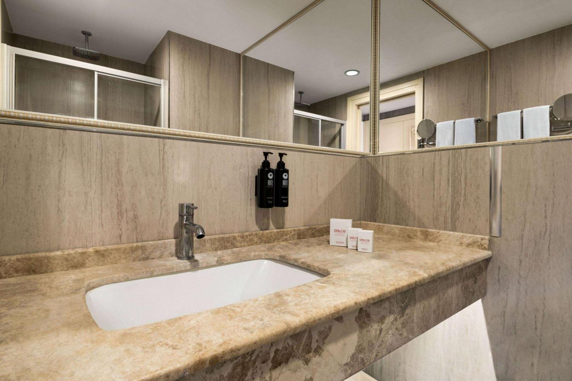 Dolce By Wyndham Cesme Alaçatı Eksteriør billede