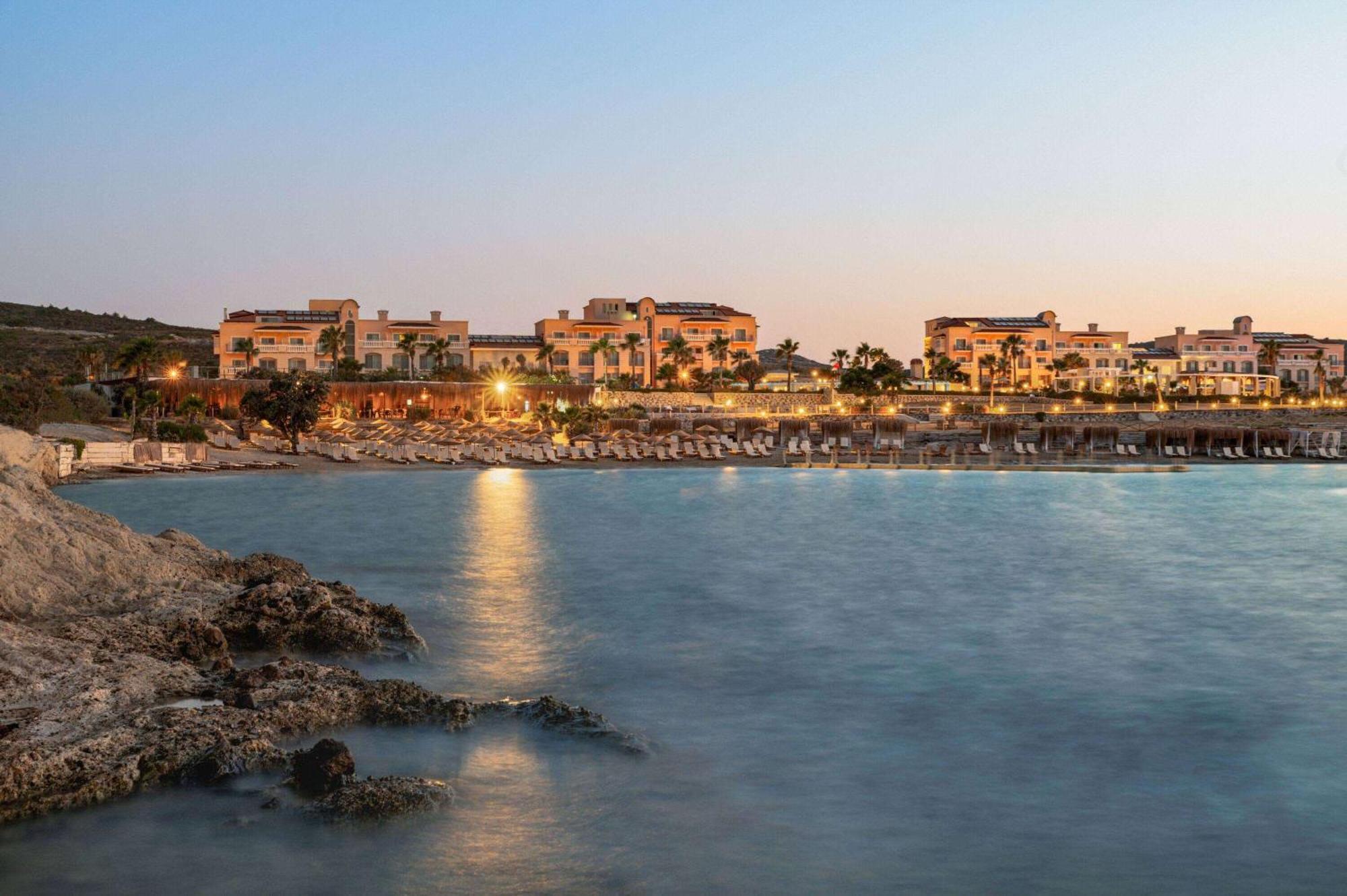 Dolce By Wyndham Cesme Alaçatı Eksteriør billede