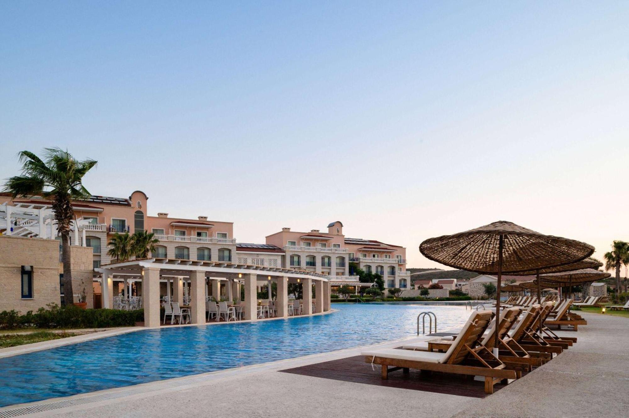 Dolce By Wyndham Cesme Alaçatı Eksteriør billede